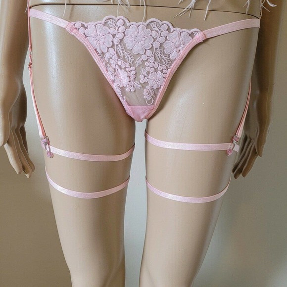 NWOT Sexy Strappy Pink Bra Feather Lingerie Mesh Garter Thong Adjustable Set - Picture 6 of 12